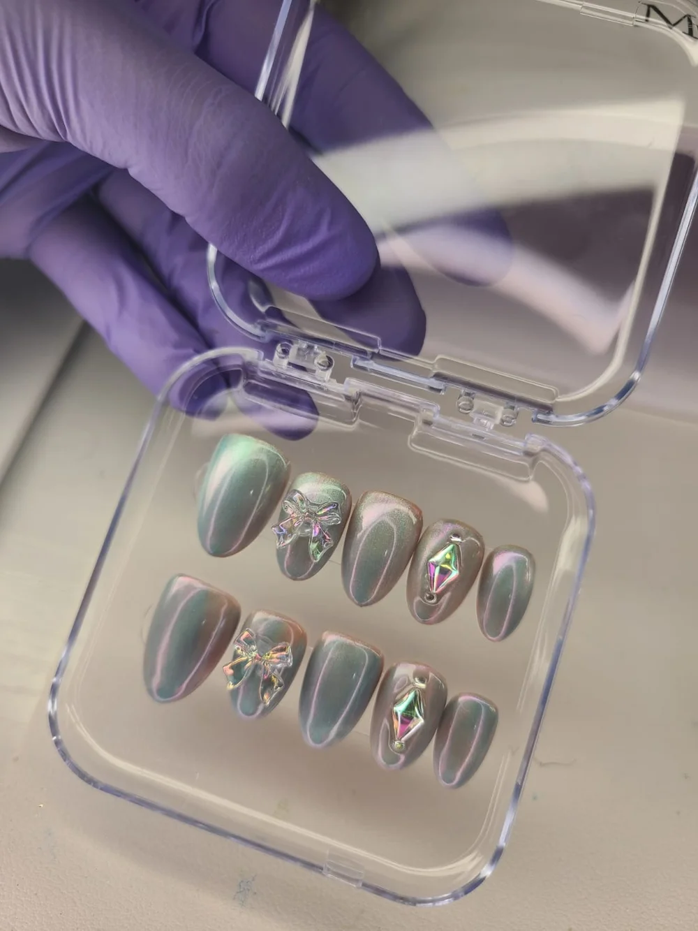 Size (M) Gel Press-On Nails - Iridescent Pearl with Rhinestone Accents